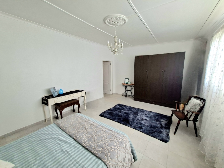 3 Bedroom Property for Sale in Van Riebeeck Hoogte Eastern Cape